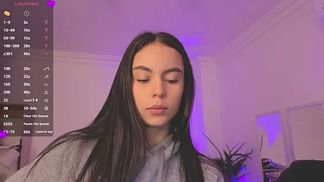Snapshot of Aleejaa__ chatting on June 17, 2026, 11:01 am Aleejaa online show from June 17, 2026, 11:01 am