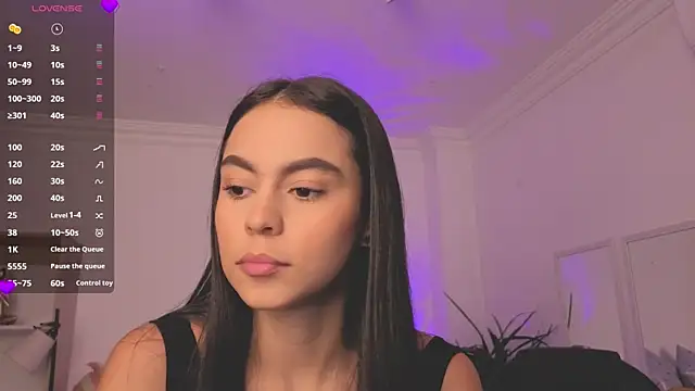 Snapshot of Aleejaa__ chatting on June 20, 2026, 11:24 am Aleejaa online show from June 20, 2026, 11:24 am