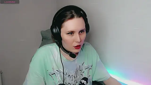 tracy cooper online show from December 6, 2024, 1:18 am