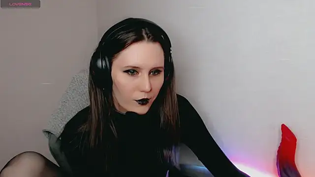 Snapshot of tracy_cooper chatting on December 22, 2024, 11:31 pm tracy cooper online show from December 22, 2024, 11:31 pm