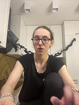 MartiniiSelenna online show from October 31, 2025, 6:47 am