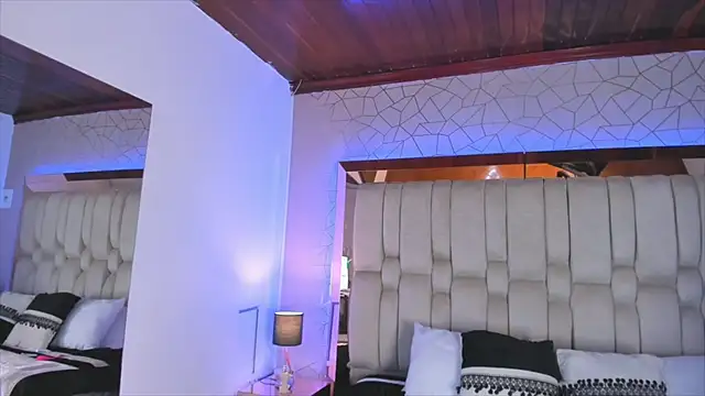 Snapshot of AngelineHeet chatting on December 4, 2024, 4:32 am AngelineHeet online show from December 4, 2024, 4:32 am