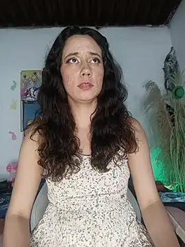 Snapshot of lovely_kitt chatting on May 21, 2026, 4:08 am lovely kitt online show from May 21, 2026, 4:08 am