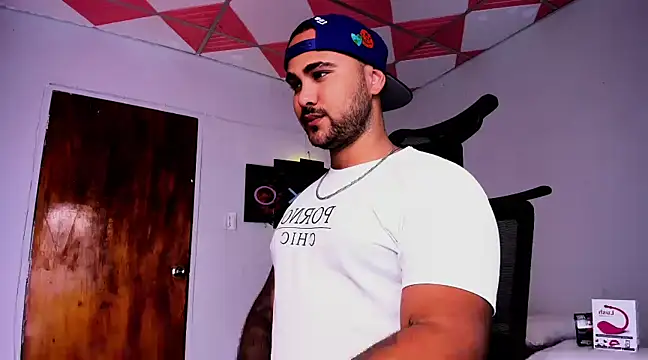 Sebas-hott online show from January 29, 2025, 3:12 am