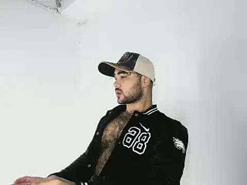 Sebas-hott online show from October 21, 2025, 10:54 pm