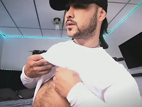 Sebas-hott online show from February 27, 2026, 9:48 pm