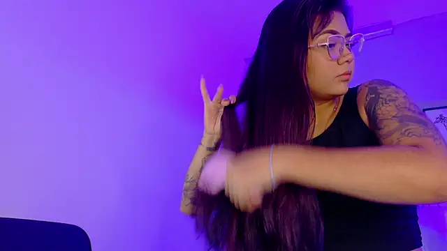 alaia-rogers online show from November 28, 2025, 11:35 am