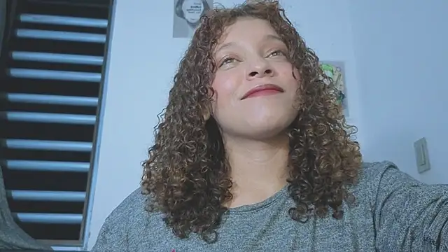 Ada gales  online show from February 15, 2026, 4:20 am