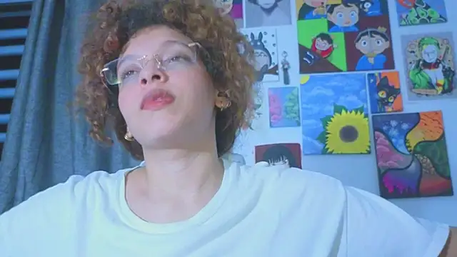 Ada gales  online show from July 14, 2026, 3:33 am