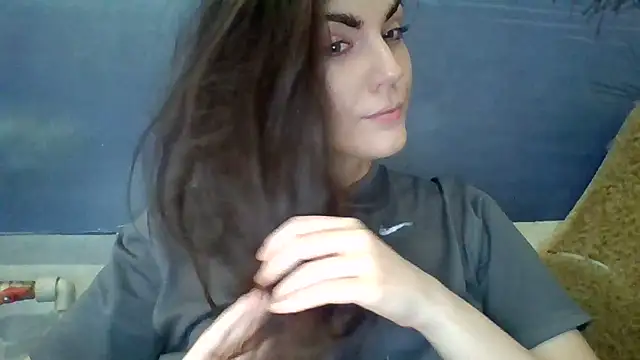 Snapshot of AliceTailor chatting on November 26, 2025, 5:52 am AliceTailor online show from November 26, 2025, 5:52 am