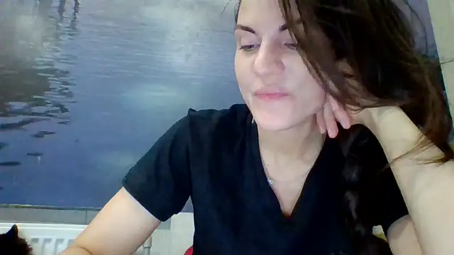 Snapshot of AliceTailor chatting on December 2, 2025, 8:59 pm AliceTailor online show from December 2, 2025, 8:59 pm