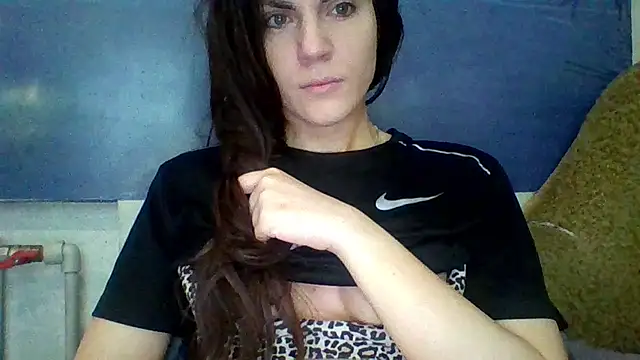 AliceTailor online show from March 19, 2026, 12:36 am