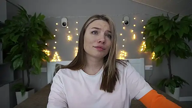 IceDanielles online show from January 7, 2025, 2:19 pm