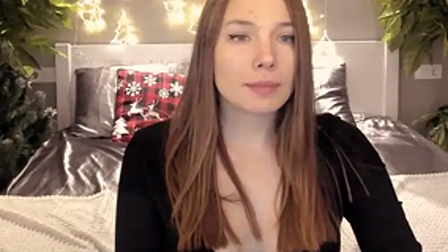 IceDanielles online show from December 18, 2025, 1:28 pm