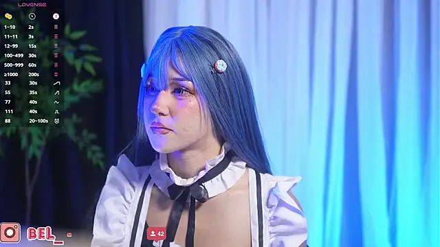 Bella-Franco online show from November 21, 2025, 7:23 pm