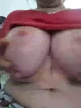 Snapshot of Wife_sexxx chatting on December 25, 2024, 2:13 pm Wife sexxx online show from December 25, 2024, 2:13 pm