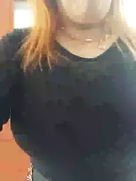 Snapshot of Wife_sexxx chatting on February 5, 2025, 6:26 pm Wife sexxx online show from February 5, 2025, 6:26 pm