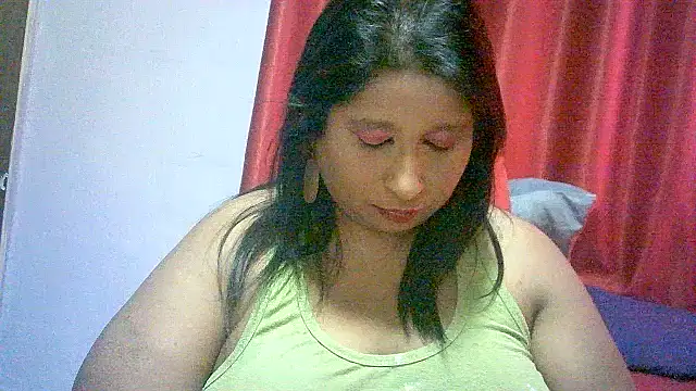 Snapshot of raniofsex02 chatting on February 10, 2025, 10:09 am raniofsex02 online show from February 10, 2025, 10:09 am