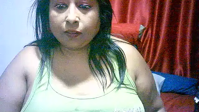 Snapshot of raniofsex02 chatting on February 10, 2025, 5:41 pm raniofsex02 online show from February 10, 2025, 5:41 pm
