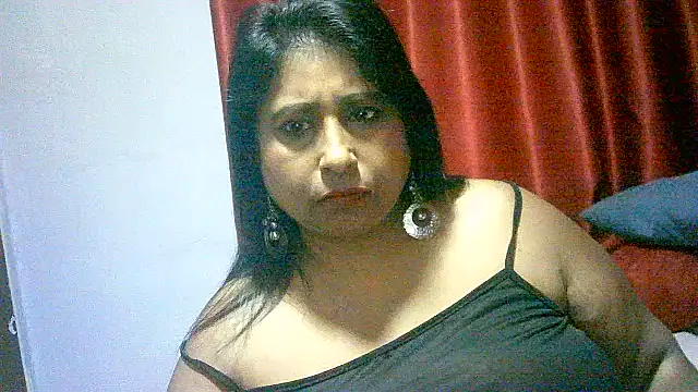 Snapshot of raniofsex02 chatting on February 22, 2025, 3:12 am raniofsex02 online show from February 22, 2025, 3:12 am