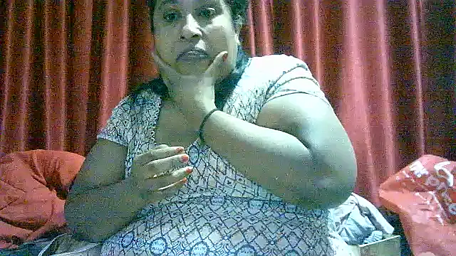 Snapshot of raniofsex02 chatting on September 8, 2025, 5:12 pm raniofsex02 online show from September 8, 2025, 5:12 pm