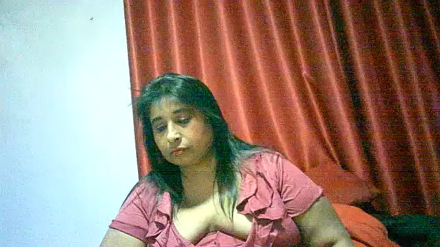 Snapshot of raniofsex02 chatting on October 3, 2025, 3:20 pm raniofsex02 online show from October 3, 2025, 3:20 pm
