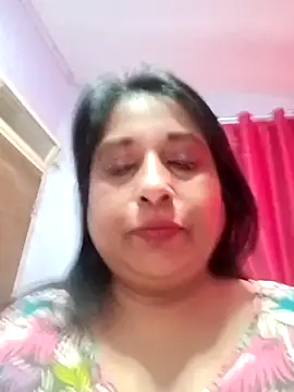 Snapshot of raniofsex02 chatting on November 29, 2025, 9:45 am raniofsex02 online show from November 29, 2025, 9:45 am