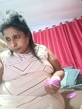 Snapshot of raniofsex02 chatting on November 30, 2025, 6:45 pm raniofsex02 online show from November 30, 2025, 6:45 pm