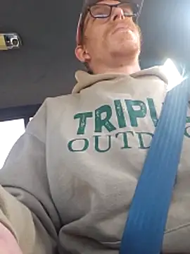 Snapshot of REDHAMMER_ chatting on February 21, 2026, 4:08 pm REDHAMMER online show from February 21, 2026, 4:08 pm