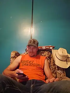 Snapshot of REDHAMMER_ chatting on June 22, 2026, 1:07 am REDHAMMER online show from June 22, 2026, 1:07 am