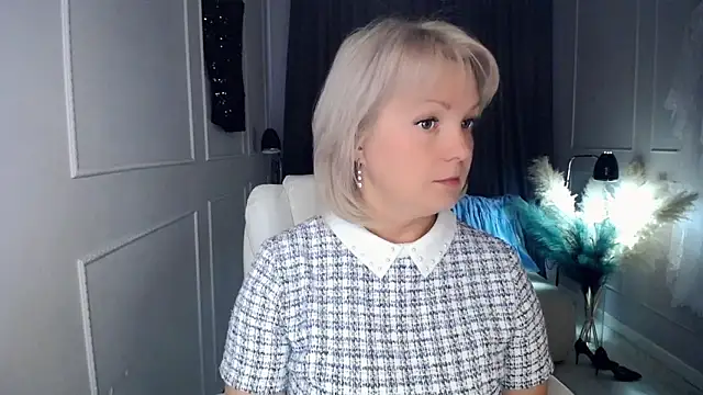 Juarnea online show from September 25, 2025, 9:46 am