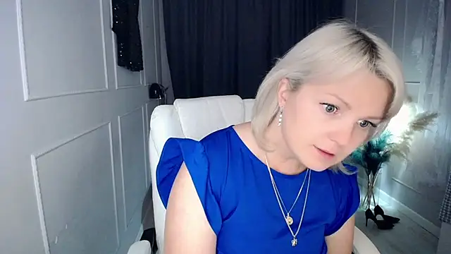 Juarnea online show from November 27, 2025, 10:12 pm