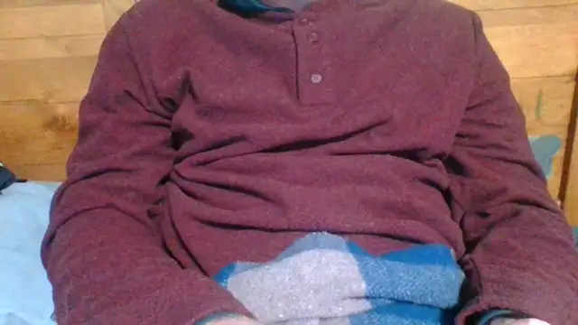 Snapshot of Theo-rose10 chatting on July 6, 2026, 1:08 pm Theo-rose10 online show from July 6, 2026, 1:08 pm