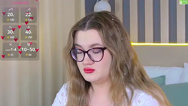 Nancy Mooree online show from April 15, 2026, 1:18 pm