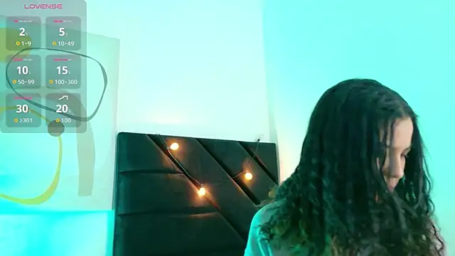 Snapshot of littleebonny chatting on July 6, 2026, 12:57 pm littleebonny online show from July 6, 2026, 12:57 pm