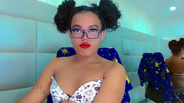 KayleighDreams  online show from February 7, 2025, 4:59 am