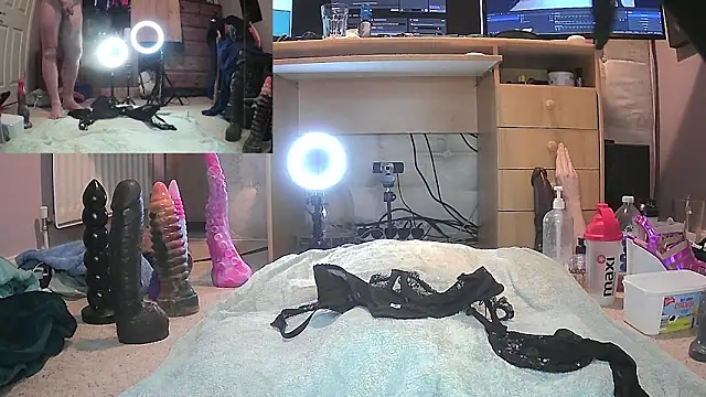 ClairTS online show from December 6, 2024, 11:44 am