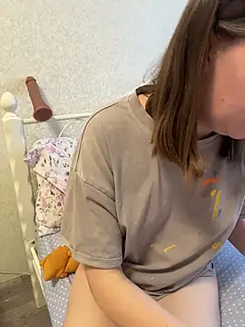 BeatriceTender online show from March 4, 2026, 1:06 pm