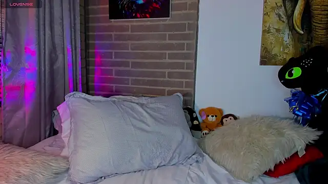 Snapshot of liam_oficial02 chatting on January 9, 2026, 3:53 am liam oficial02 online show from January 9, 2026, 3:53 am