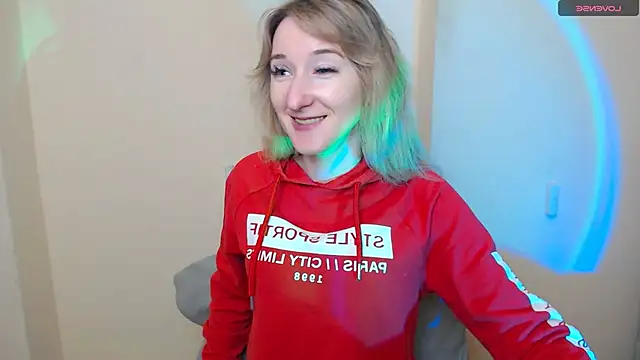 AmandaSell online show from May 19, 2026, 6:53 am