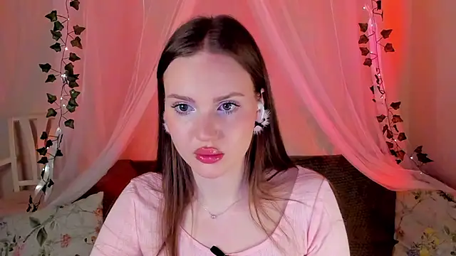 MishkaMe online show from December 24, 2024, 5:34 pm