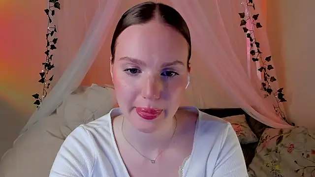 MishkaMe online show from February 11, 2025, 6:22 pm