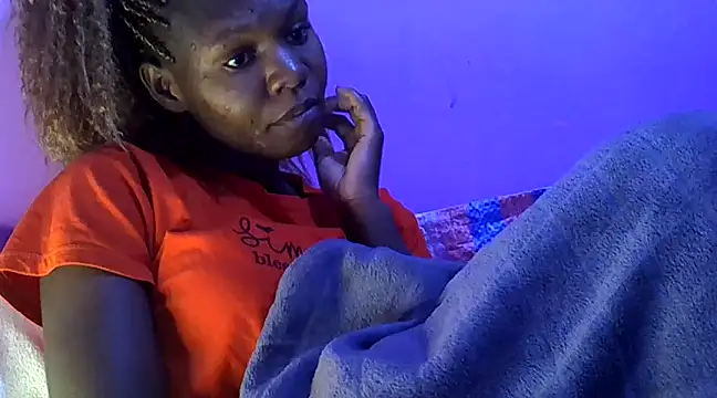 Cute tamara online show from December 5, 2024, 6:55 pm