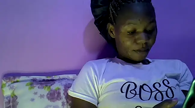 Cute tamara online show from December 12, 2024, 11:58 pm