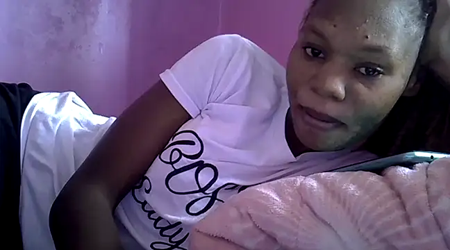 Cute tamara online show from December 24, 2024, 10:11 am