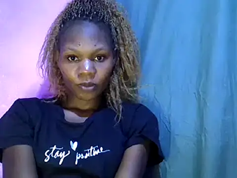 Cute tamara online show from January 5, 2025, 6:35 pm