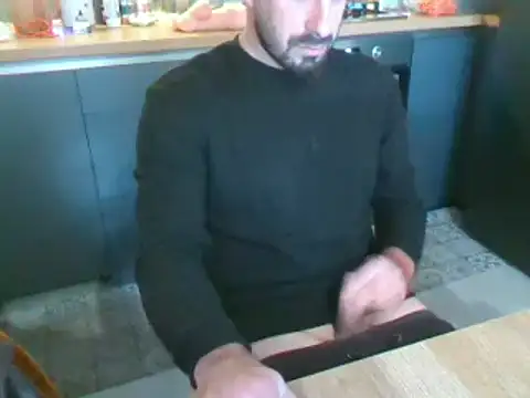 Snapshot of giorgakaci69 chatting on December 2, 2024, 11:01 am giorgakaci69 online show from December 2, 2024, 11:01 am