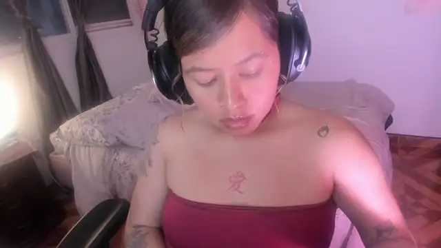 StephaniFox online show from March 10, 2026, 1:43 am