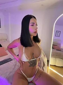 Snapshot of Dj_scarlettmorreti chatting on November 20, 2025, 10:31 pm Dj scarlettmorreti online show from November 20, 2025, 10:31 pm