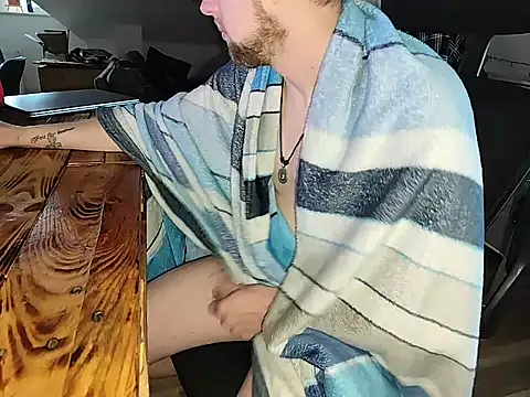 Snapshot of twinkish_90 chatting on December 4, 2025, 7:50 am twinkish 90 online show from December 4, 2025, 7:50 am